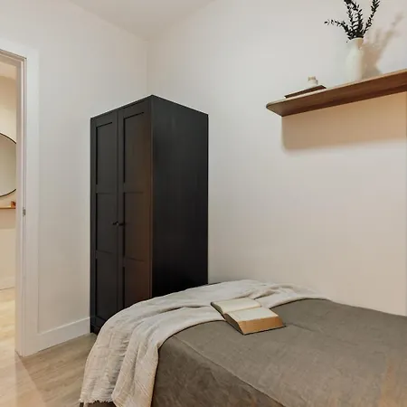 Yaz - 2 Bedrooms And Balcony In El Putxet