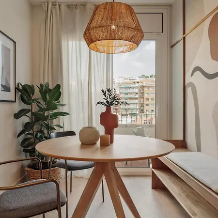 Yaz - 2 Bedrooms And Balcony In El Putxet Apartman Barcelona