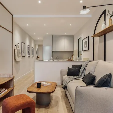 Yaz - 2 Bedrooms And Balcony In El Putxet Lägenhet